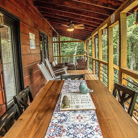 Adore The Smores Rustic Mountain Charm Outdoor Spaces And A Cozy Hot Tub Blue Ridge Dış mekan fotoğraf