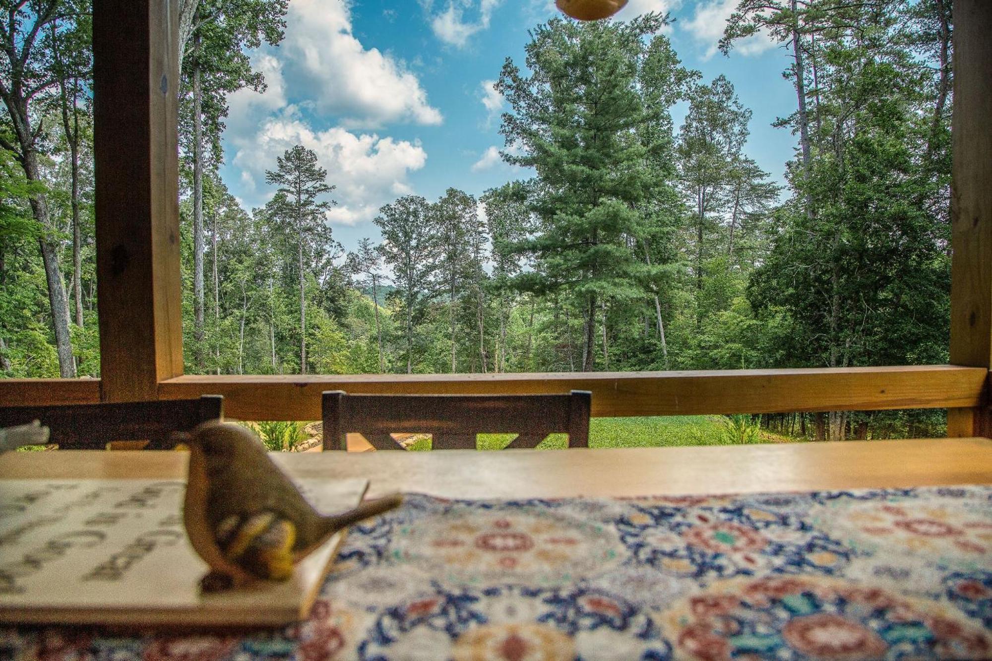 Adore The Smores Rustic Mountain Charm Outdoor Spaces And A Cozy Hot Tub Blue Ridge Dış mekan fotoğraf